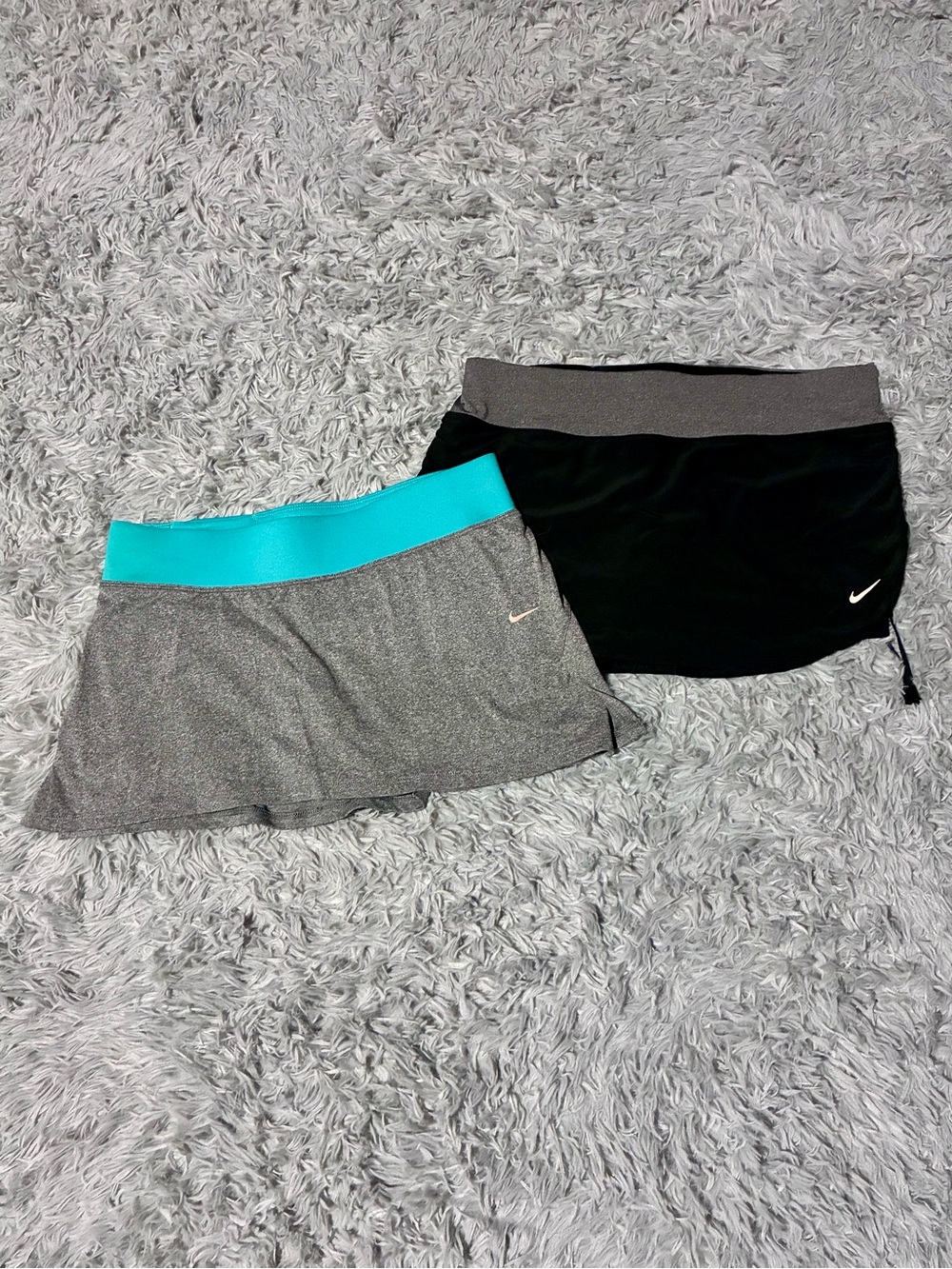 Lot NEW Nike bundle of running gym tennis skirt shorts M